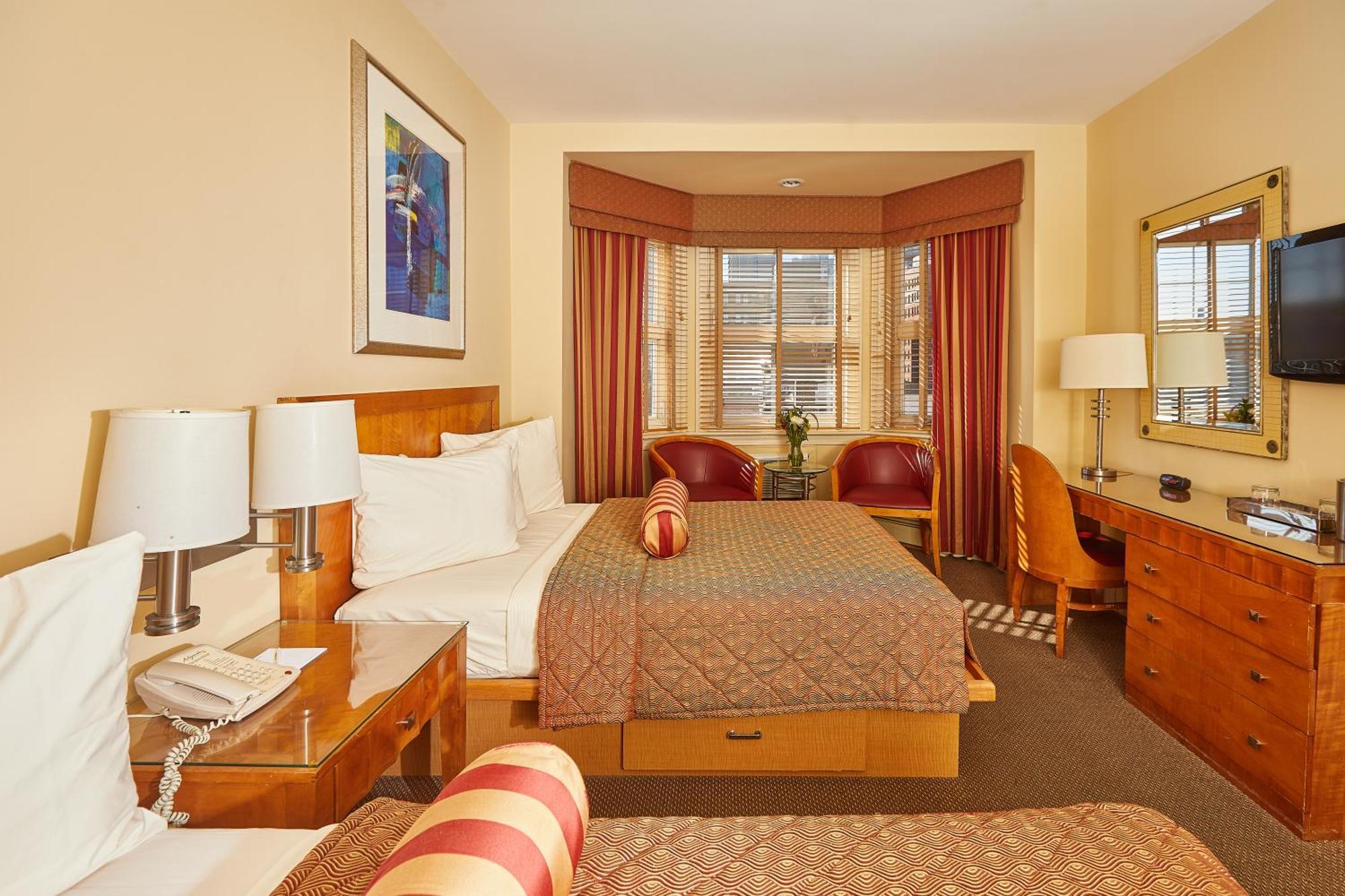 Hotel Alexander 3*